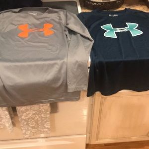 Two boys under armor loose shirts